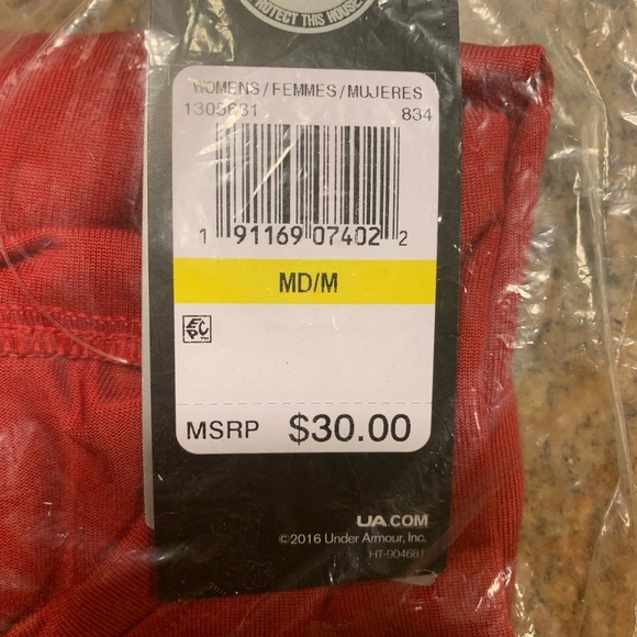 - Under Armour Women's UA Locker Red Tee Long Sleeve 2.0, Size Medium - Picture 3 of 4